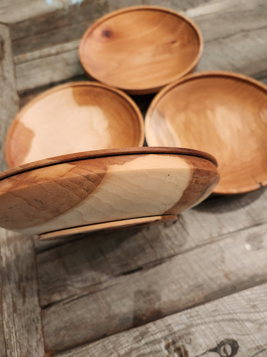 Plates in Classic American Hickory - Functional